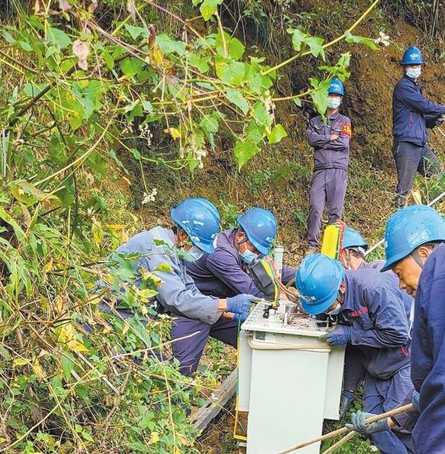 云南宣威供電局增容改造讓村民用電無(wú)憂