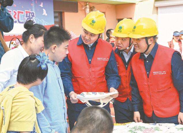 國網遼寧電力公司把青春足跡刻在遼沈大地上