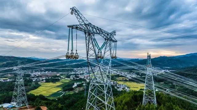 綠色動能促“雙碳”!廣東電網(wǎng)：預計2025年將基本建成28個新型電力系統(tǒng)示范區(qū)