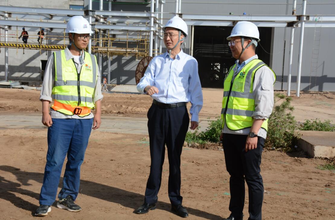 中國能建建筑集團黨委委員、副總經(jīng)理汪公河到正寧百萬項目調(diào)研指導(dǎo)