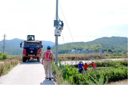 國網(wǎng)武夷山市供電公司農網(wǎng)改造升級助力居民清涼度夏